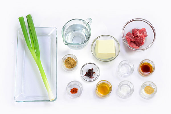 
            	<i>Sundubu Jjigae</i> (Korean Tofu Soup)  Ingredients
      	