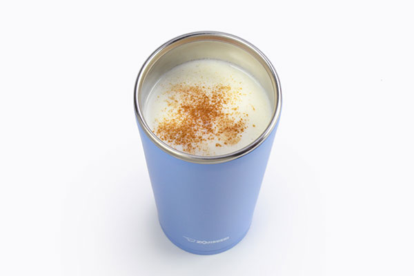 
              Hot Indian <i>Lassi</i> Step 6
      	