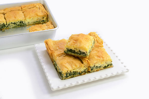 
              <i>Spanakopita</i> (Spinach and Cheese Pie) Step 12
      	