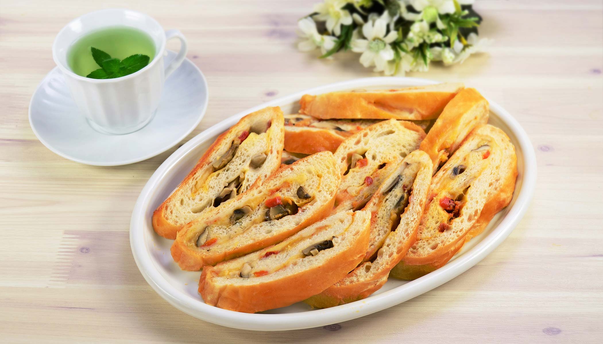 Zojirushi Recipe – Cheesy Mushroom Italian Stromboli
