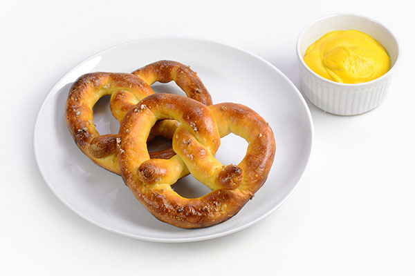 
              Soft Pretzel Trio Step 10
      	