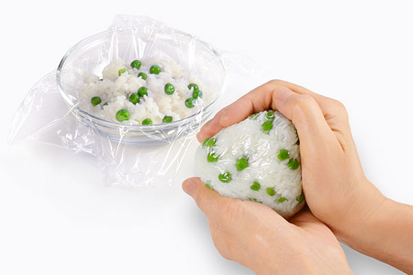 
              Bean <i>Onigiri</i> Trio Step 4
      	