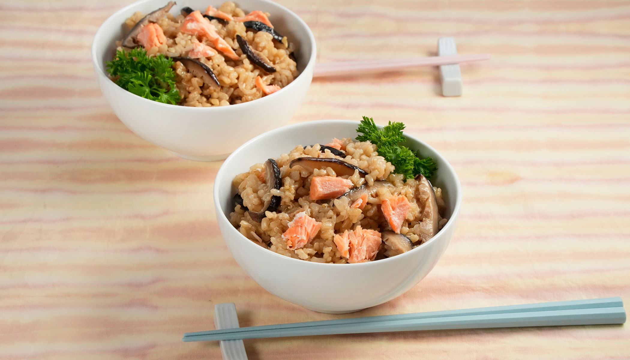 Zojirushi Recipe – Brown Rice with Salmon and <i>Shiitake</i>