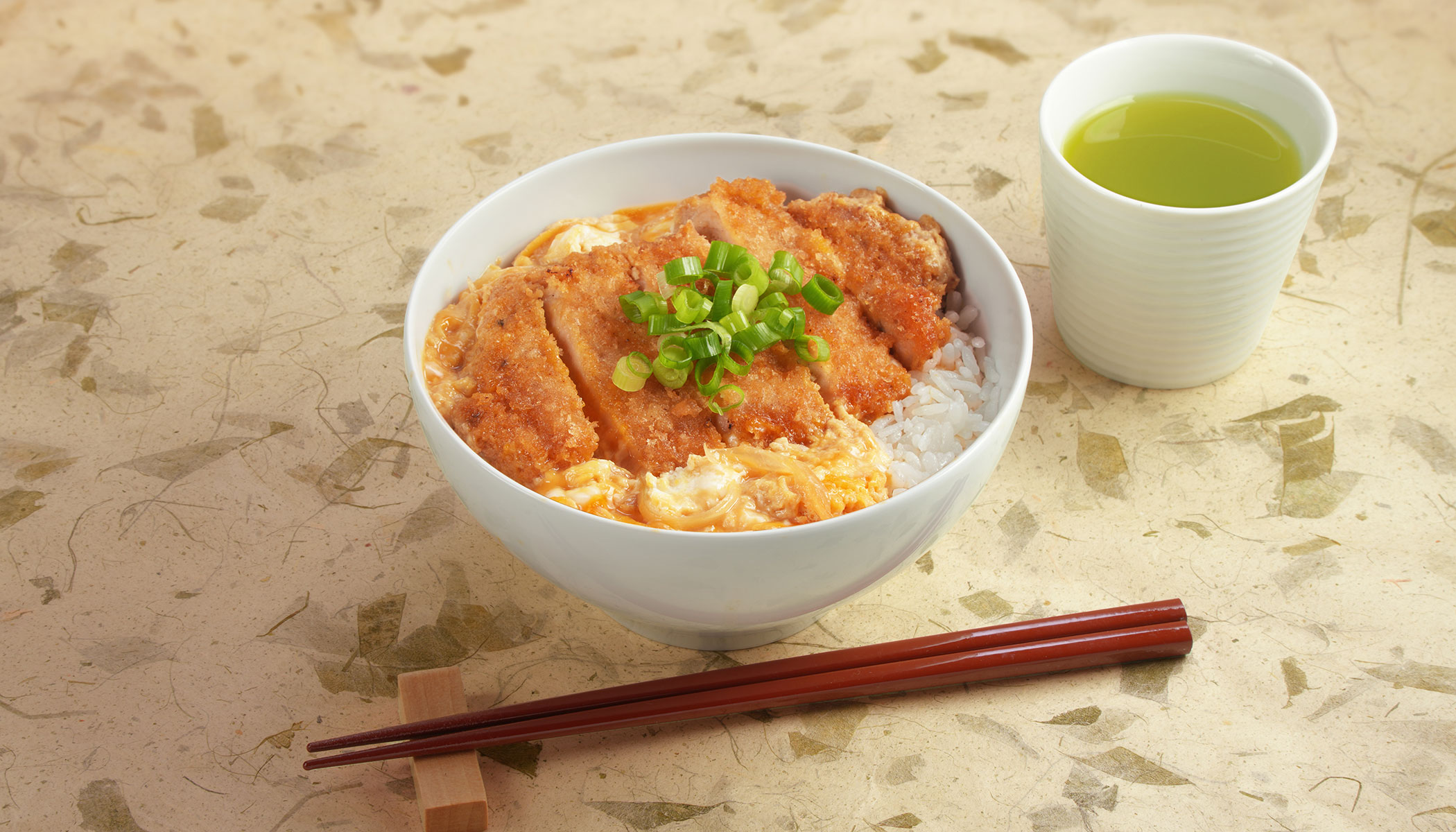 Zojirushi Recipe – Classic <i>Katsu-Don</i> (Pork Cutlet Bowl)