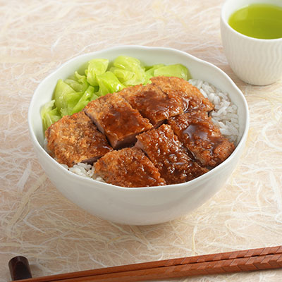 Zojirushi Recipe – Beef <i>Katsu-Don</i> (Beef Cutlet Bowl)