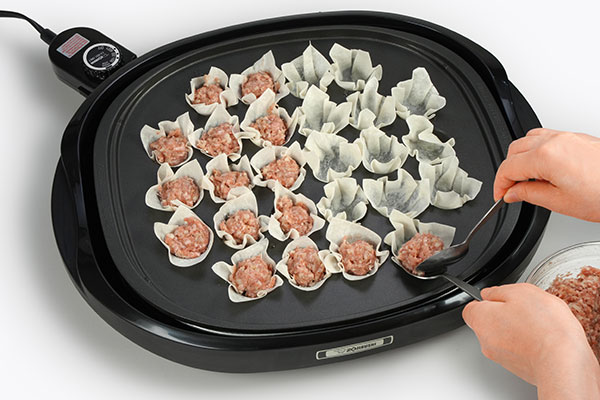 
              <i>Shumai</i> Oh My! Step 4
      	