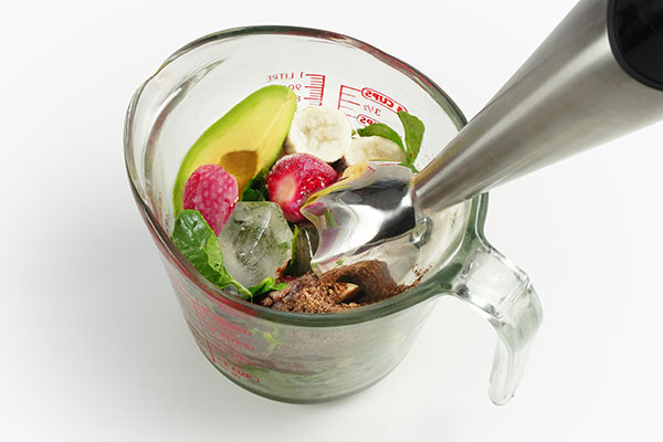 
              Garden Green Smoothie Bowl Step 2
      	