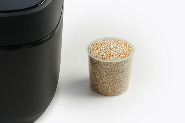 
              Southwest Quinoa Salad Step 1
      	