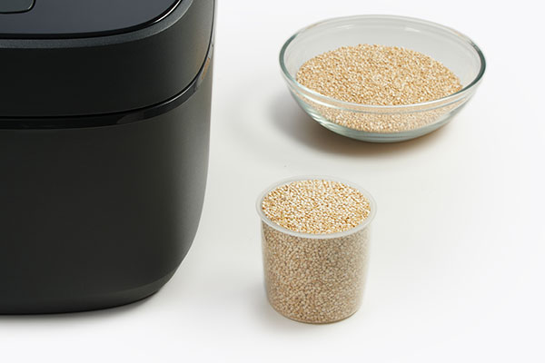 
              Chicken Quinoa Fried Rice Step 1
      	