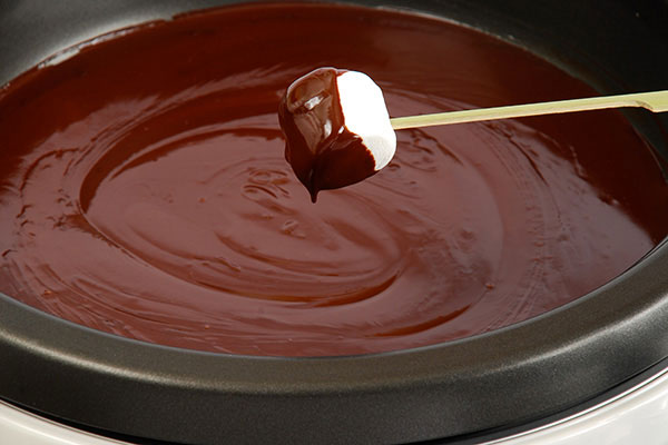 
              Chocolate Fondue Step 3
      	