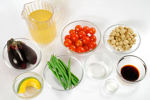 
            	<i>Nimono</i> (Japanese Summer Vegetable Stew)  Ingredients
      	