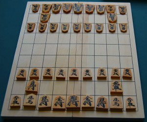 shogibox2-httpwww.japanese-games-shop.comshogijapanese-chess-shogi-in-a-box-is-backattachmentshogibox2