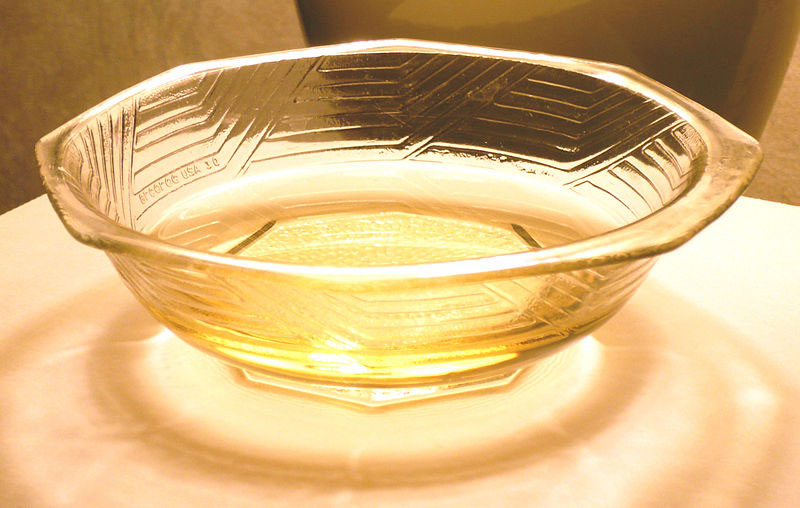 A bowl of mirin (photo credit: Badagnani)