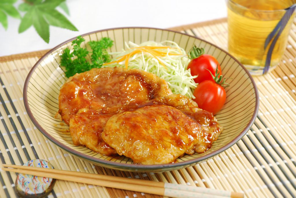 Mom’s Cooking Blog Ginger Pork StirFry (生姜焼きShogayaki) Zojirushi Blog