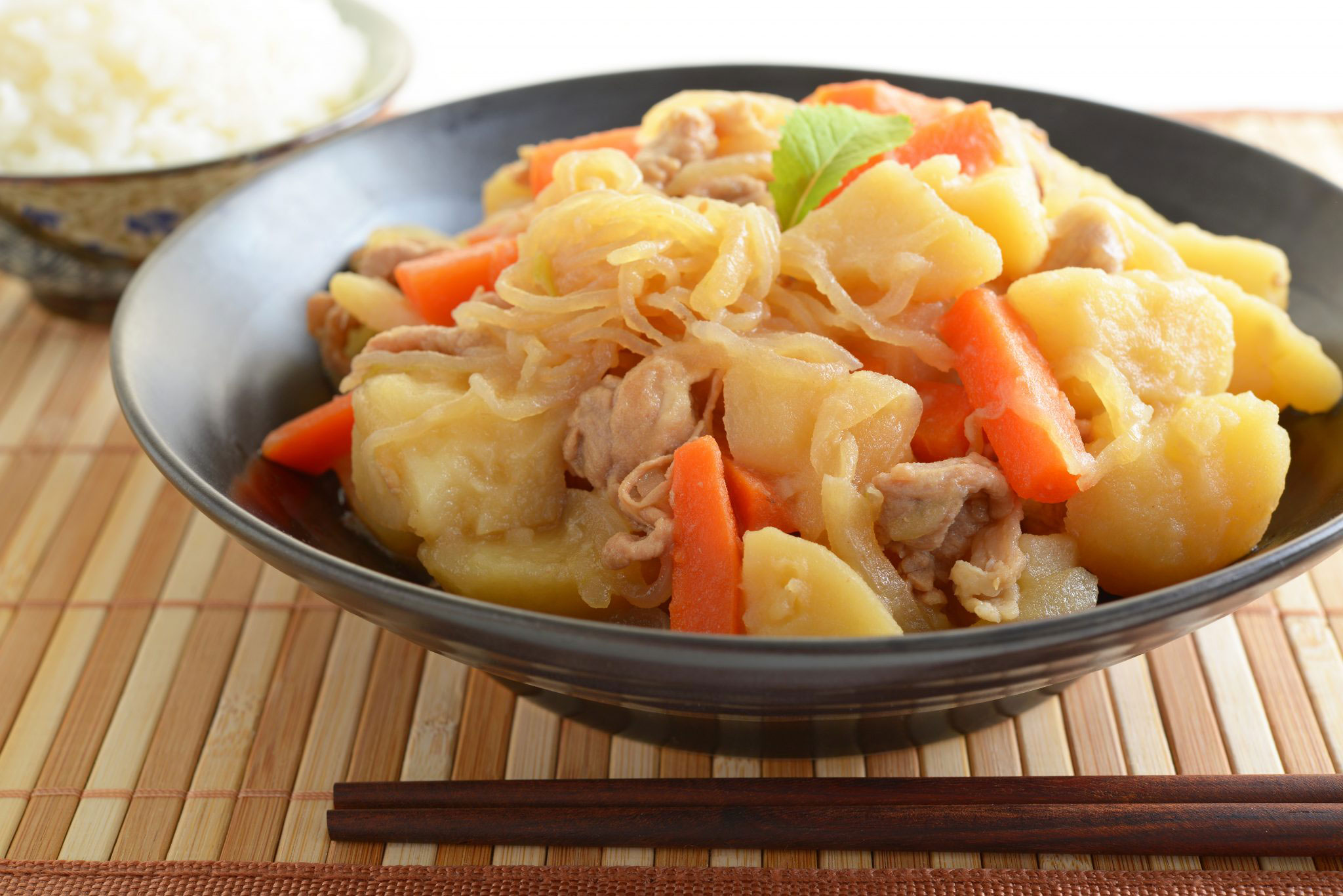 Mother's Home Cooking Nikujaga, Japanese Meat and Potato Stew (肉じゃが