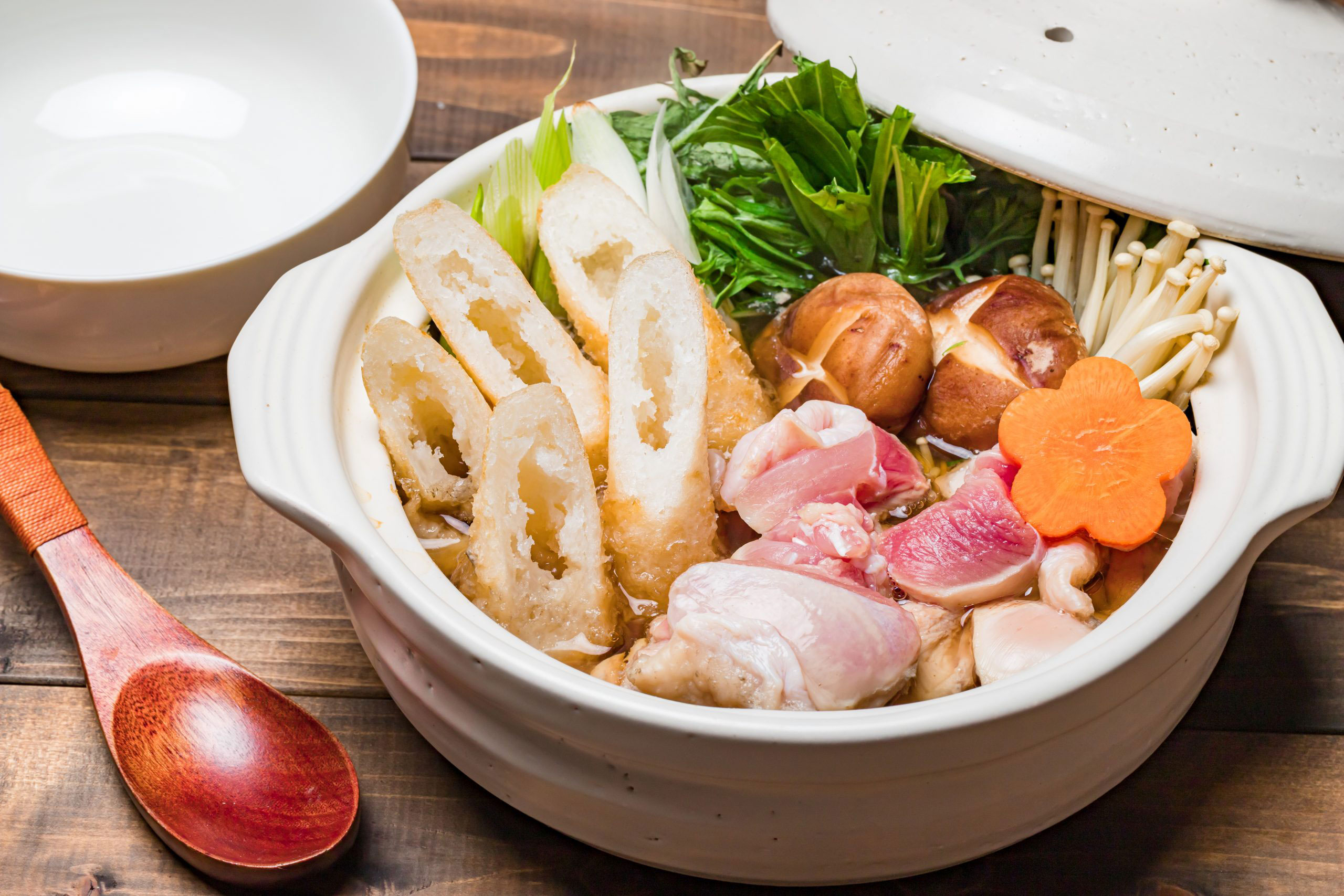 Japanese hot pot dishes (nabe)