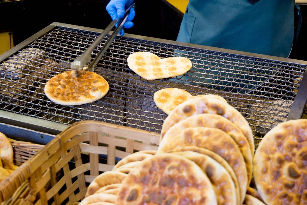 Rice crackers being grilled 