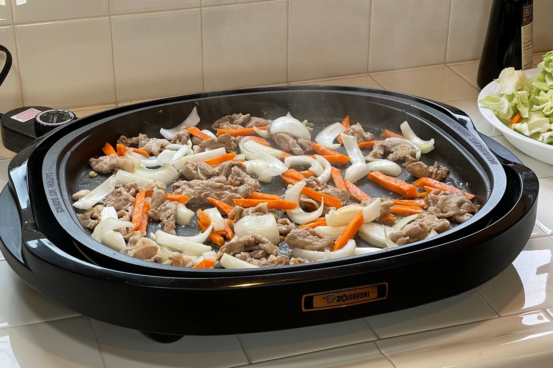 Zojirushi Electric Skillet Hot Pot Giveaway (US & Canada Only