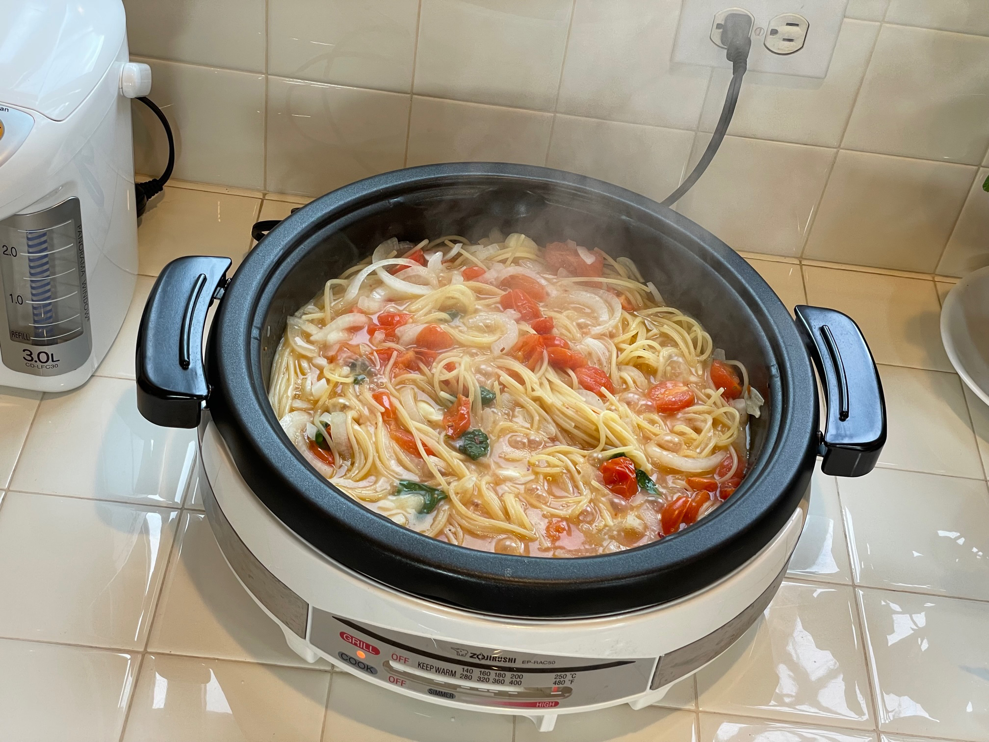 Zojirushi Electric Skillet Hot Pot Giveaway (US & Canada Only