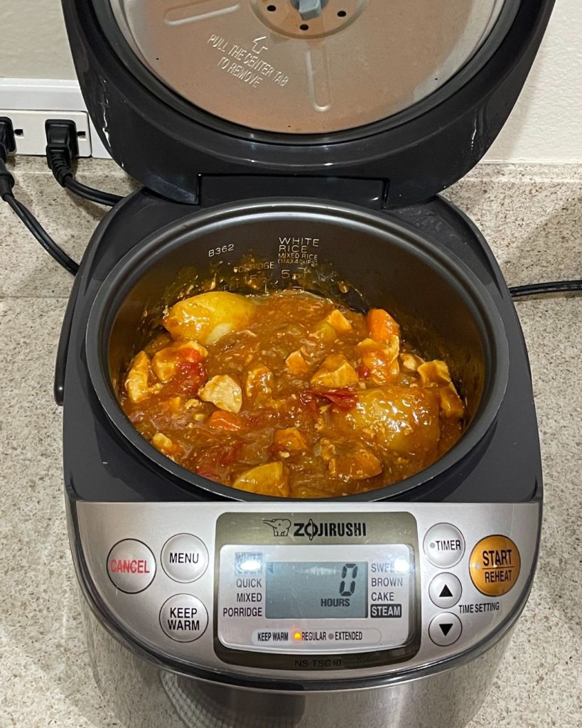 Curry in a rice cooker