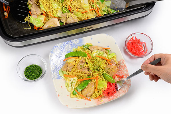 Chicken Yakisoba with Vegetables | Zojirushi.com